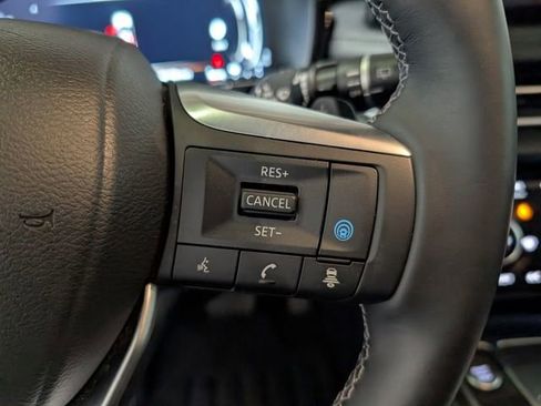 Used 2025 INFINITI QX60 Sensory w/ Vision Package image 19