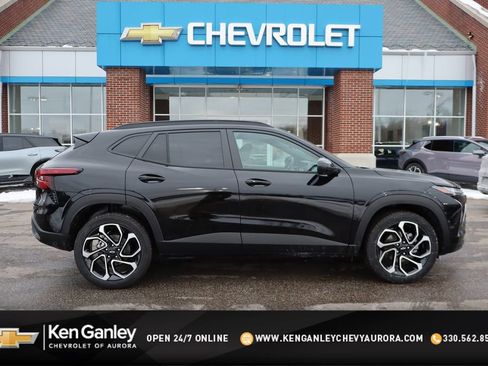 New 2026 Chevrolet Trax RS w/ Sunroof Package image 1