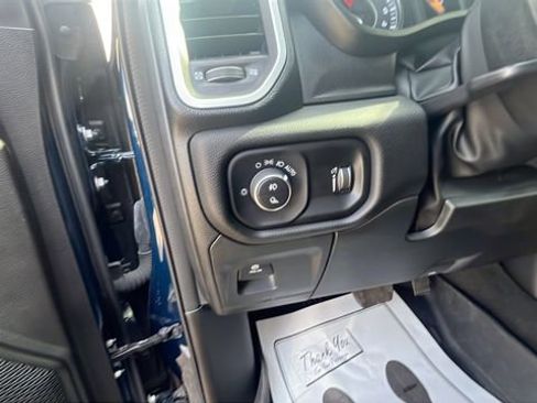 Used 2023 RAM 1500 Big Horn AWD/4WD image 12
