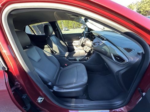 Used 2023 Buick Encore GX Preferred image 25