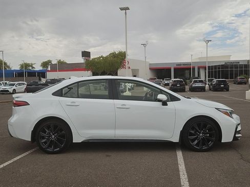 Certified 2026 Toyota Corolla XSE FWD image 4