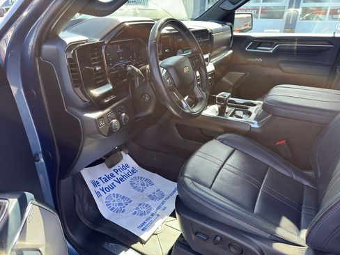 Used 2024 Chevrolet Silverado 1500 High Country image 10