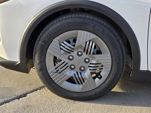 New 2025 Kia K4 LX image 8