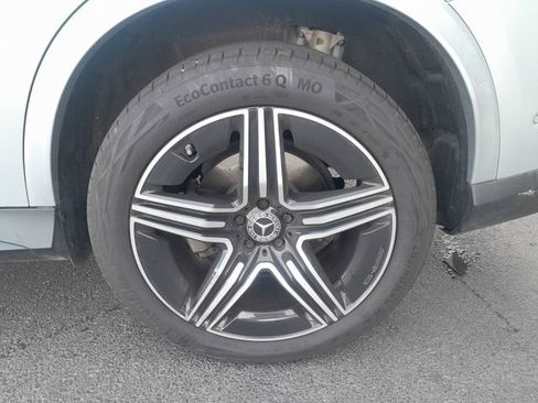 Used 2024 Mercedes-Benz GLC 300 4MATIC image 18