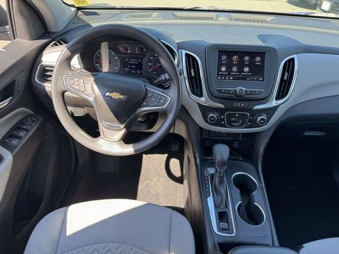 Used 2024 Chevrolet Equinox LS FWD image 14