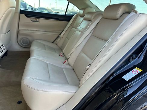 Used 2014 Lexus ES 350 image 18