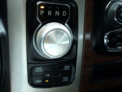 Used 2016 RAM 1500 Laramie w/ Convenience Group image 11