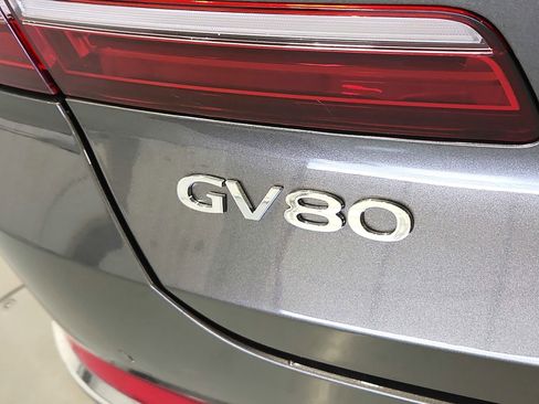 Used 2024 Genesis GV80 2.5T image 40