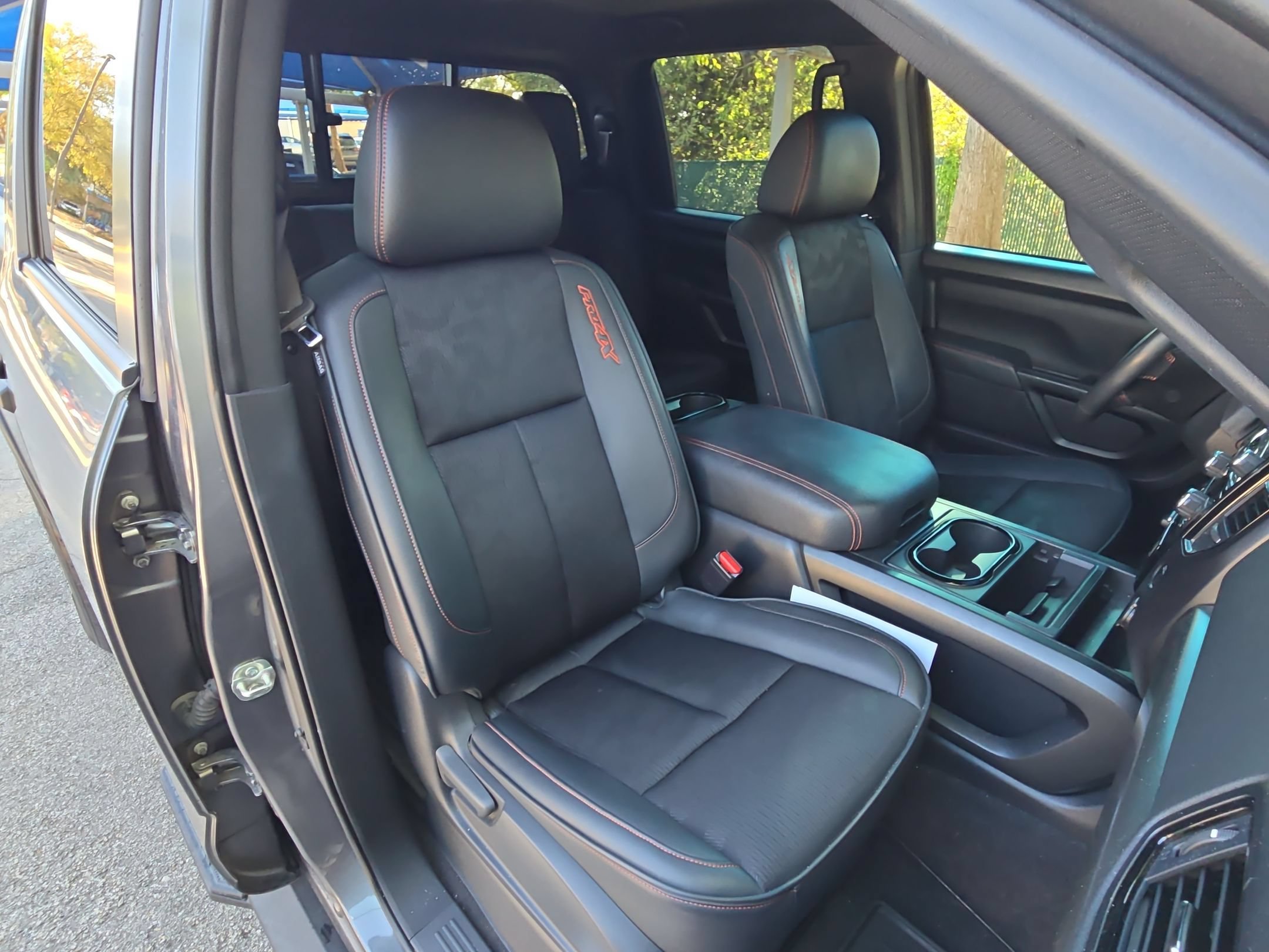 Used 2021 Nissan Titan PRO-4X w/ Off Road Protection Package AWD/4WD image 28