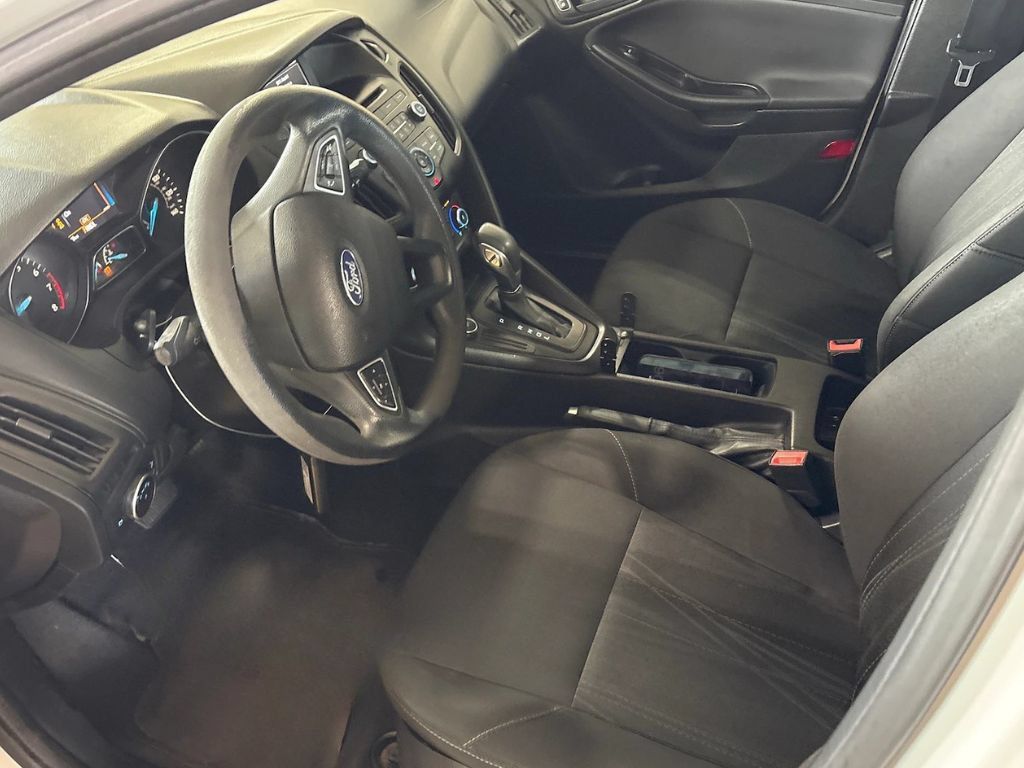 Used 2016 Ford Focus S FWD image 11