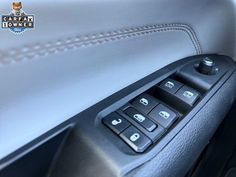 Used 2022 Jeep Compass Limited w/ Elite Group AWD/4WD image 28