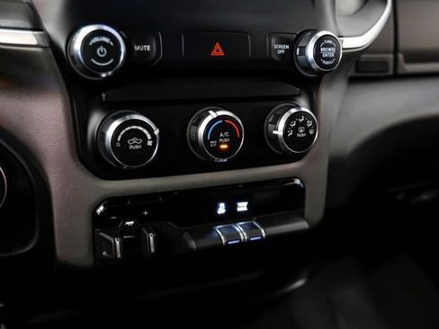 Used 2024 RAM 2500 Big Horn image 24