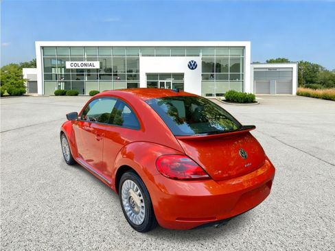 Used 2016 Volkswagen Beetle 1.8T SE FWD image 3