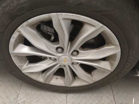 Used 2025 Chevrolet Malibu LT FWD image 31