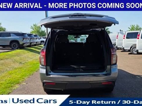 Used 2021 Chevrolet Tahoe Z71 w/ Z71 Off-Road Package AWD/4WD image 10