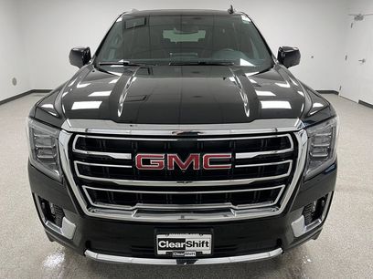 Used 2024 GMC Yukon XL SLT w/ SLT Premium Package