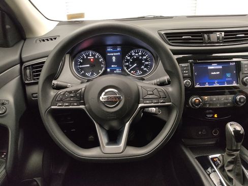 Used 2021 Nissan Rogue Sport S FWD image 22
