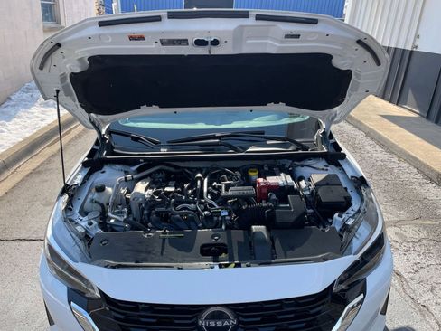 Used 2025 Nissan Sentra SV image 30