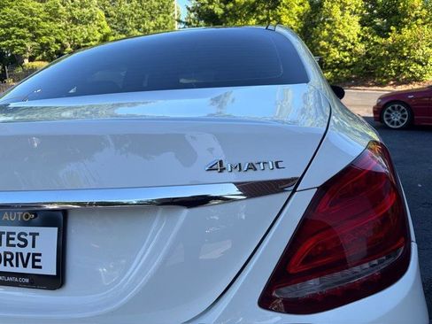 Used 2016 Mercedes-Benz C 300 4MATIC Sedan image 8
