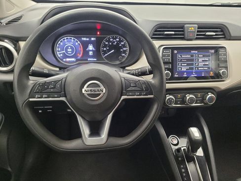 Used 2021 Nissan Versa SV FWD image 22