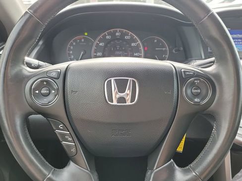 Used 2014 Honda Accord Sport image 19