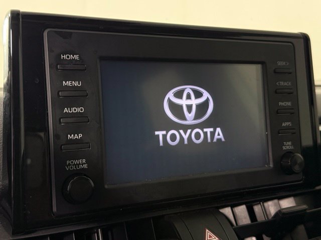 Used 2019 Toyota RAV4 XLE FWD image 18