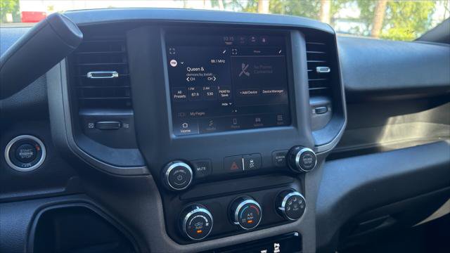 Used 2022 RAM 3500 Tradesman RWD image 31