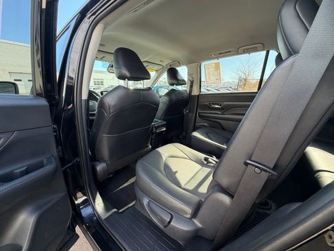 Certified 2024 Toyota Grand Highlander XLE image 36