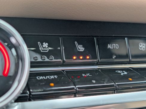 New 2026 Chevrolet Equinox ACTIV w/ Convenience Package III image 4