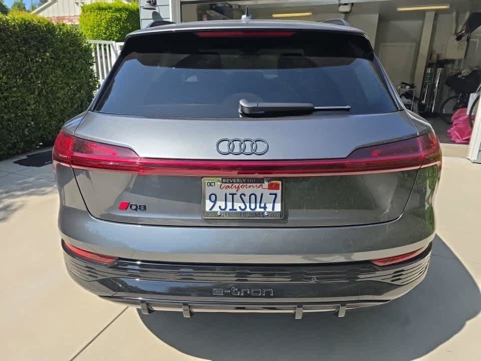 Used 2024 Audi Q8 e-tron Premium Plus AWD/4WD image 6