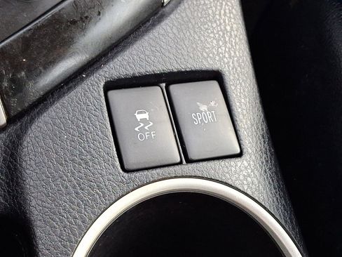 Used 2017 Toyota Corolla SE image 21