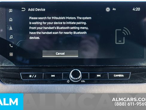 Used 2025 Mitsubishi Outlander SE image 33