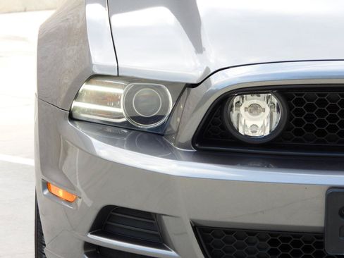 Used 2014 Ford Mustang GT RWD image 41