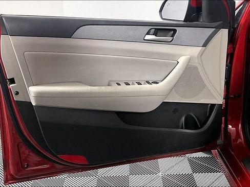Used 2018 Hyundai Sonata SEL FWD image 24