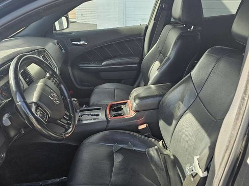 Used 2014 Dodge Charger R/T RWD image 10