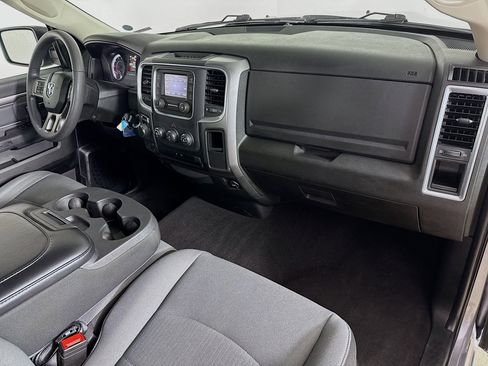 Used 2024 RAM 1500 Classic SLT image 34