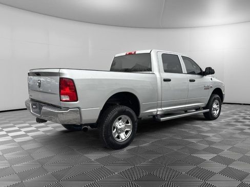 Used 2018 RAM 2500 Tradesman w/ Chrome Appearance Group image 4