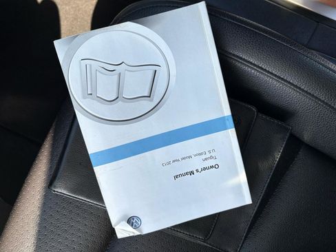 Used 2013 Volkswagen Tiguan S image 29