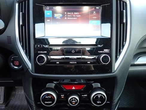 Used 2020 Subaru Forester Premium image 25