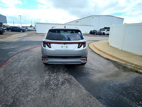 Used 2026 Hyundai Tucson Limited FWD image 5