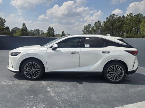 New 2026 Lexus RX 450h AWD image 2