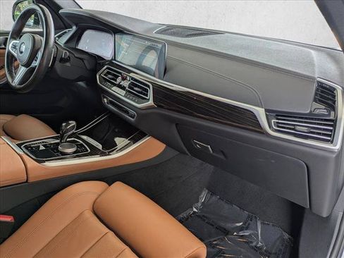 Used 2021 BMW X5 sDrive40i w/ M Sport Package RWD image 22