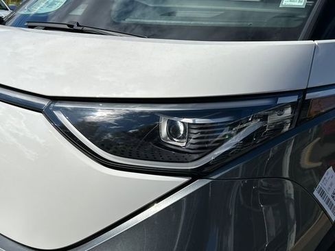 New 2025 Volkswagen ID. Buzz Pro S Plus image 7