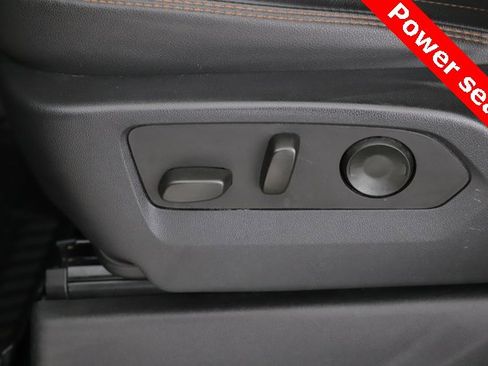 Used 2023 GMC Sierra 1500 AT4 w/ AT4 Preferred Package image 18