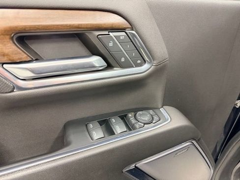 Certified 2024 Chevrolet Silverado 2500 High Country w/ Midnight Edition image 23