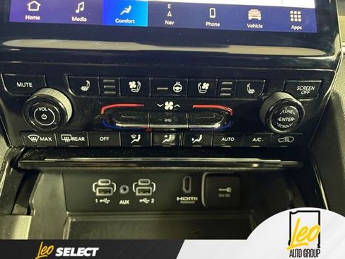 Used 2022 Jeep Grand Cherokee Trailhawk w/ Luxury Tech Group III AWD/4WD image 14