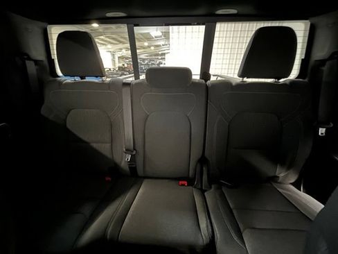 Used 2022 RAM 1500 Big Horn AWD/4WD image 22