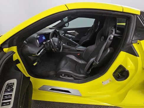Used 2021 Chevrolet Corvette Stingray Preferred Conv w/ Z51 Performance Package RWD image 43