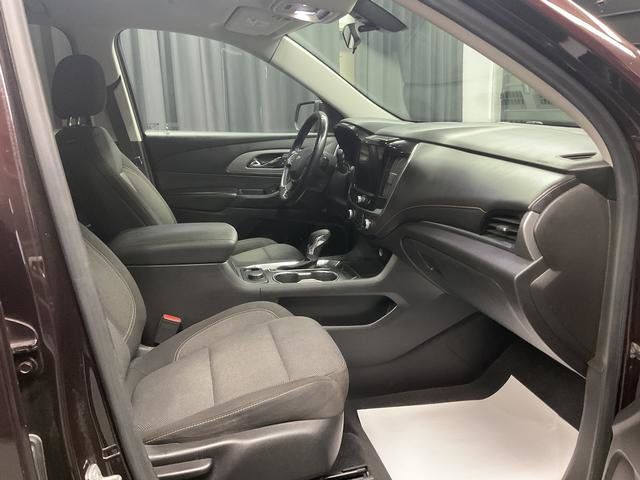 Used 2021 Chevrolet Traverse LT FWD image 11