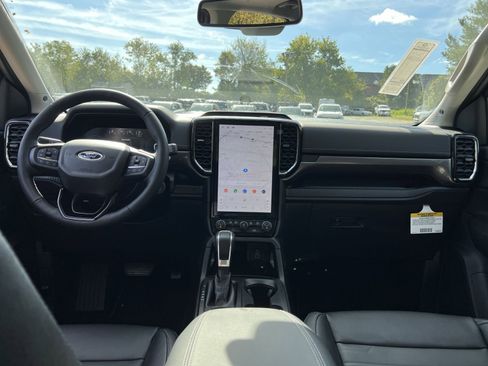 New 2025 Ford Ranger Lariat w/ FX4 Off-Road Package image 23